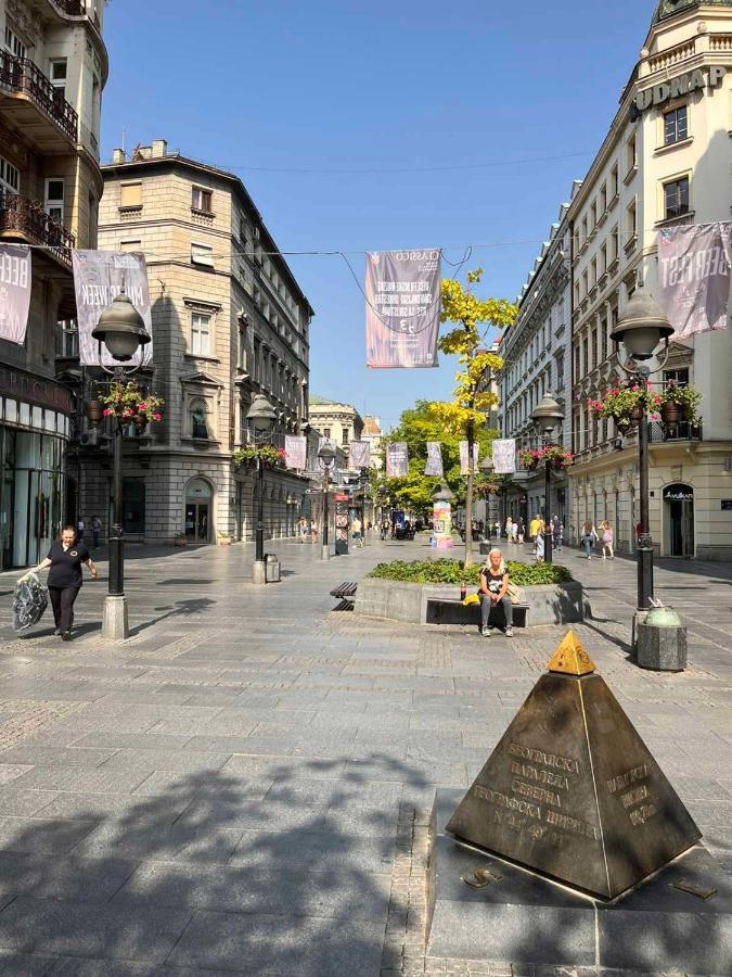 Apartamento Belgrade Heart Of A Historical Center Exterior foto